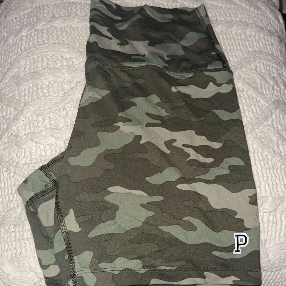 PINK Victoria’s Secret ultimate camouflage bike shorts new worn once